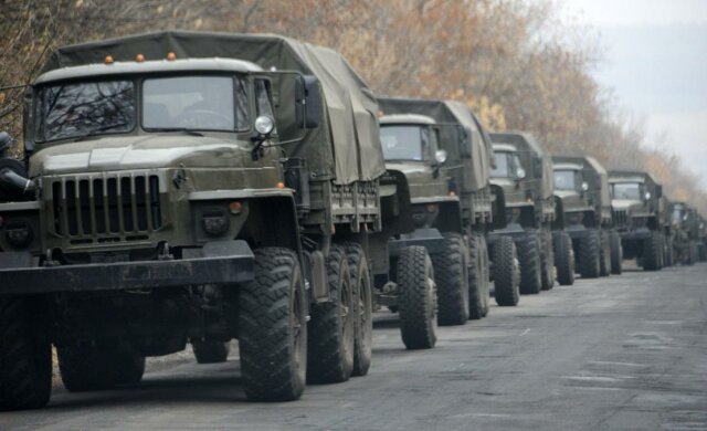 грузовики, ДНР, Россия