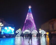 Новий рік, Великдень та інші свята: скільки днів у 2022 році відпочиватимуть українці