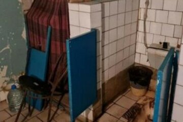 Горе-мати в Харкові залишила немовля в громадському туалеті: "поклала в пакет і..."