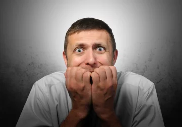 эмоции, испуганное лицо