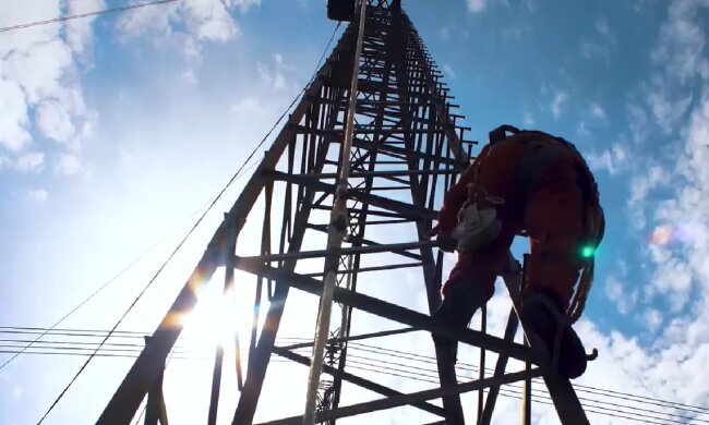 Графіки відключення світла у Рівненській області на 10 квітня