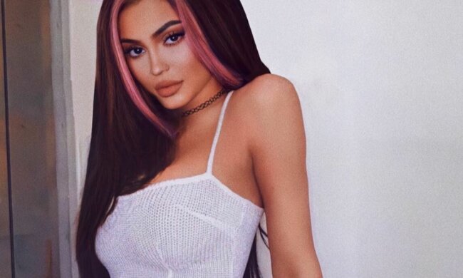кайли дженнер