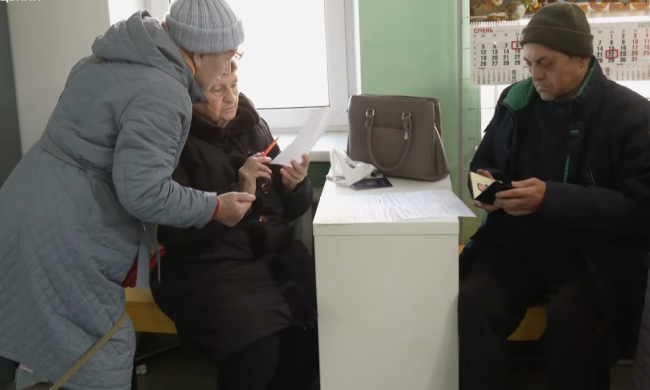 Грошова допомога для ВПО та пенсіонерів у Запоріжжі