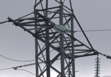 Графики отключения света в Ровенской области на 24 февраля