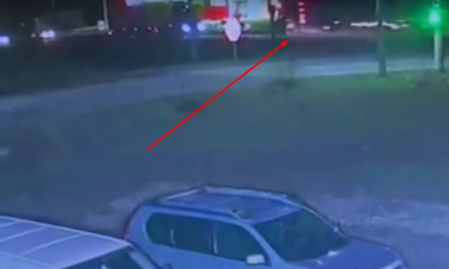 Грузовик пролетел на красный: видео трагической аварии под Харьковом попало в сеть