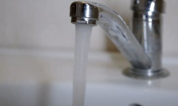 График отключения воды на август