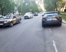 Жінка збила двох малолітніх дітей на переході: деталі страшної аварії на Київщині