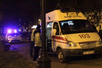 Автобус с пассажирами попал в ДТП под Киевом: что известно о пострадавших и первые кадры