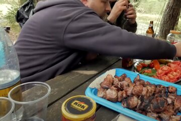 Шашлык перед маем становится золотым: цена рекордно выросла