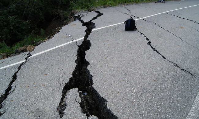 дорога, ремонт дороги, ямы, обвал, асфальт