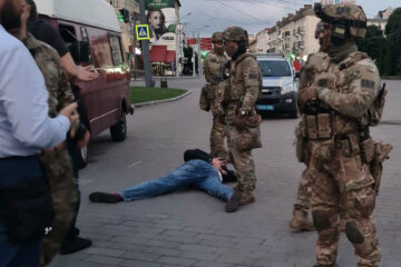 захват заложников в Луцке