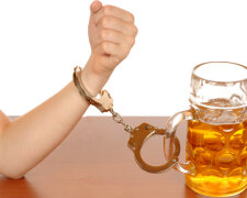 beer-and-hand-cuffs