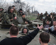 "Солдатик на БТРі мав рацію": українка розкаялася за перешкоджання ЗСУ на Донбасі