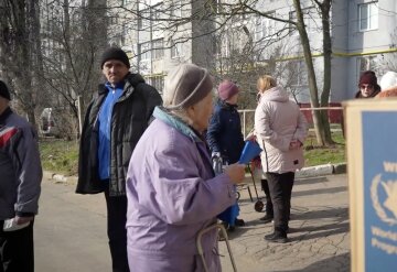 Гуманітарна допомога для ВПО та пенсіонерів у Дніпрі
