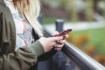 Тарифы на мобильную связь резко изменятся: абонентов всех операторов призвали готовиться