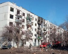 Россия обстреляла многоэтажку под Харьковом, ребенок не выжил: заявление ГСЧС
