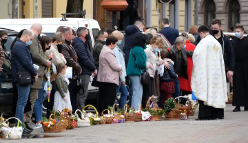 Как будут работать церкви на Пасху в Полтаве в 2026 году