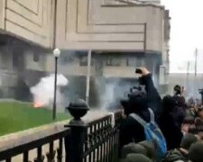Бунт розгорівся в центрі Києва, люди не хочуть терпіти свавілля: перші кадри і деталі того, що відбувається