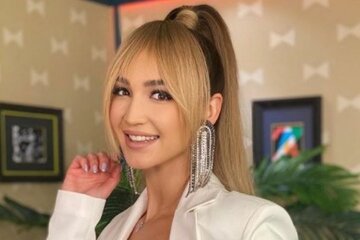 "Нереальная!": дерзкая Бузова засветила нижнее белье, не устояла даже "любовница" Меладзе