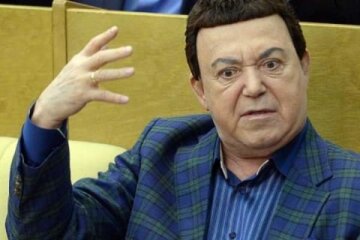 Кобзон попал под санкции Украины: чего лишили пособника Путина