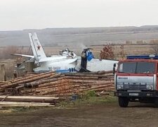Самолет с россиянами на борту рухнул, осталась лишь груда металла: первые детали и фото