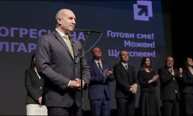 Румен Радев