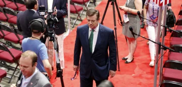 1100Manafort