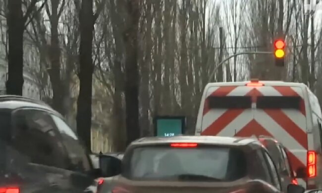 В Черновцах перекроют движение транспорта