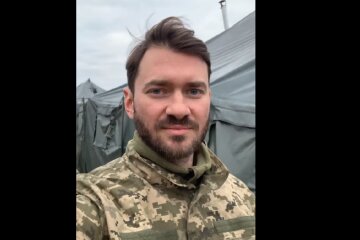 Дмитрий Дикусар