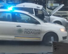 Багато "швидких" та поліції: у Києві жорстка ДТП, кадри з місця