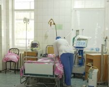 "Тела складывают под стеной": коллапс добивает  больницы, врачи ничего не могут поделать