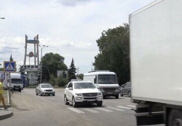 Ограничение движения транспорта в Одесской области