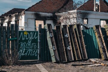 Как выглядела Киевская область до и после прихода "русского мира": душераздирающие фото