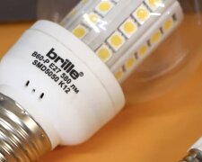 Графік відключення світла в Дніпрі на 12 листопада