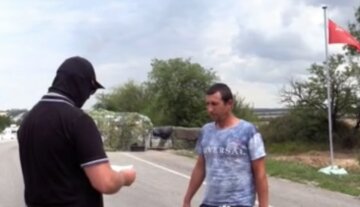 Оккупанты показательно выгнали украинца из своего дома: "Хотел жить в своей стране"