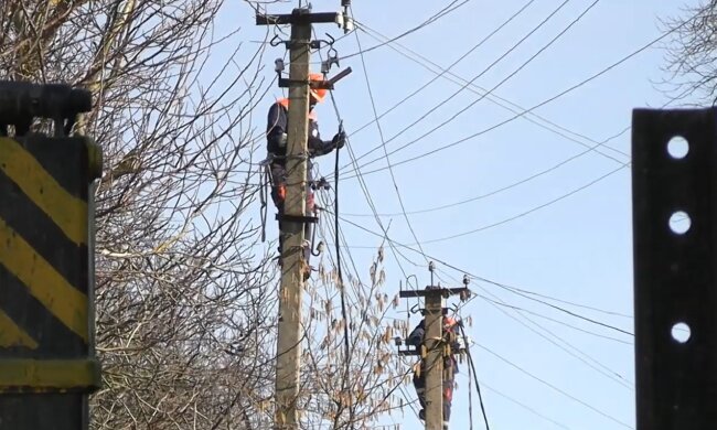 Графіки відключення світла у Полтавській області на 28 березня