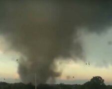 Гігантський смерч піднявся в небо над Одещиною: відео стихії