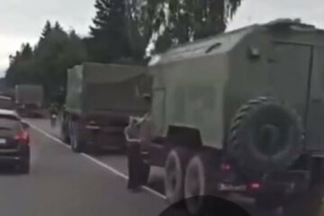 История с российскими БТРами в Беларуси получила продолжение: "практически на всех видео..."