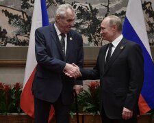 У президента Чехии случилась истерика из-за украинских «бандеровцев»: «Путин бы одобрил»