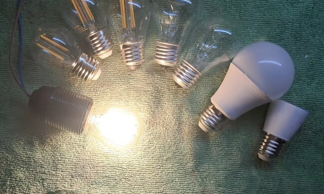 Графік відключення світла в Дніпропетровській області на 19 листопада