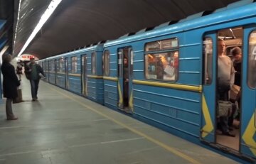 Киевлян ждут новые ограничения в метро: "с 9 февраля не будет работать..."