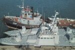 військові кораблі бронекатери "Нікополь" і "Бердянськ", буксир "Яни Капу"