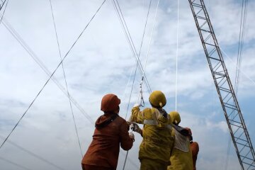 Отключение света с 21 по 22 августа в Днепропетровской области