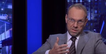 Сергій Власенко: "Не існує "уряду Гончарука", так само як і немає більшості партії ефімерної "Слуги народу"
