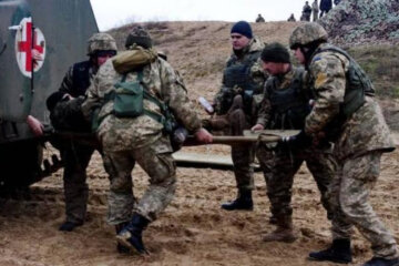 Депутати поставили під загрозу життя українських військових, лікар б'є на сполох: "це злочин"