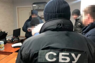 В Україні до 12 років в'язниці засудили колаборантів: коригували обстріли шкіл та лікарень