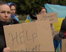 "Мы хотим нормальной жизни": украинские беженцы устроили протест в Европе, фото