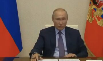 "Буде болото навколо нас хлюпати": Путіна в прямому ефірі підставили з національною ідеєю