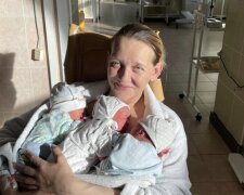 "Намагалася не думати про те, що за вікном обстріли": українка народила трійню в новорічну ніч і розповіла про пережите