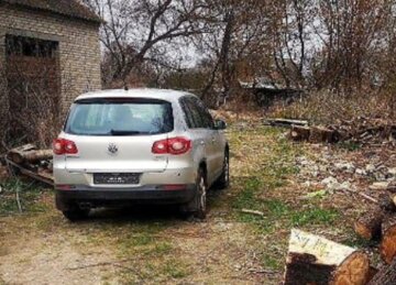 Поліція знайшла викрадений автомобіль під Києвом, подробиці: "Виявлені пошкодження"